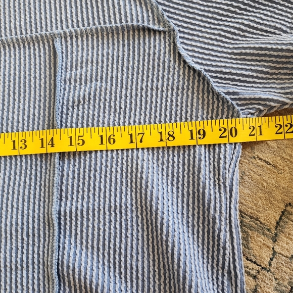 NWOT Blumin Apparel Denim colored top size small - Picture 9 of 12